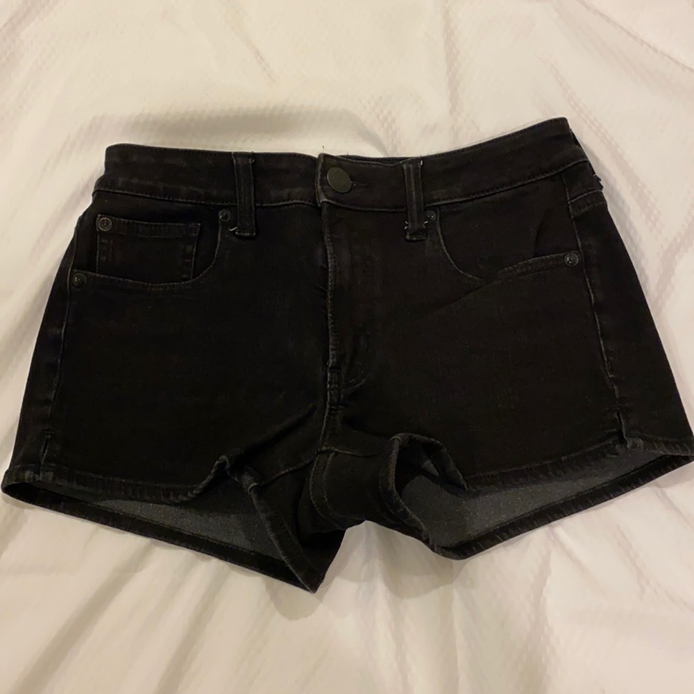 Super cute very short shorts!